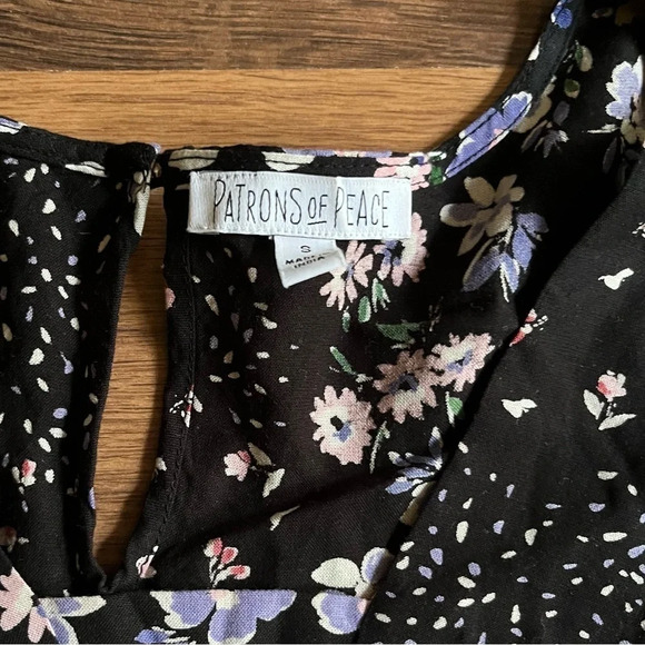 Patrons of Peace Floral Dress - Picture 4 of 11